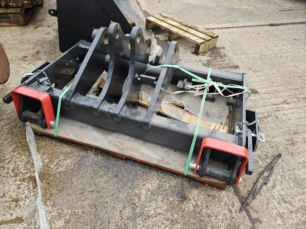 JCB Headstock carriage for Bobcat/MF Handler - Attachment for Telescopic handler: picture 2 JCB Headstock carriage for Bobcat/MF Handler - Attachment for Telescopic handler: picture 2