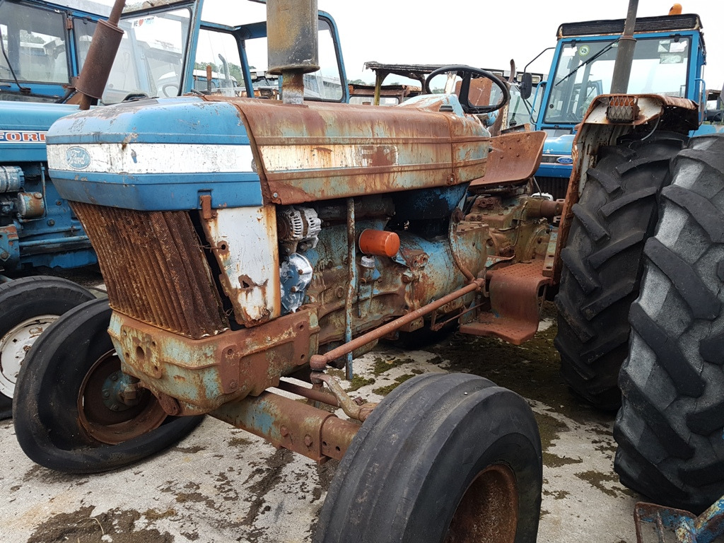Ford 6610 - Farm tractor: picture 1 Ford 6610 - Farm tractor: picture 1