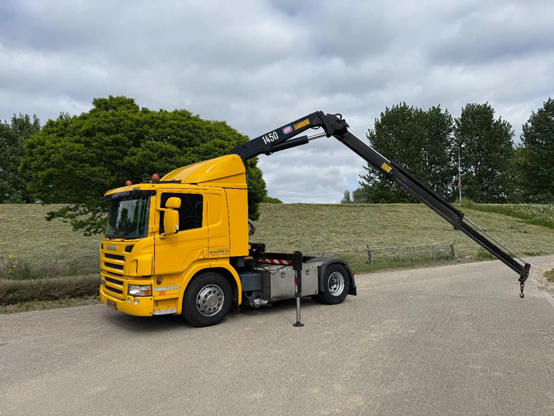 Scania P320 HMF 1450 - Crane truck: picture 1 Scania P320 HMF 1450 - Crane truck: picture 1
