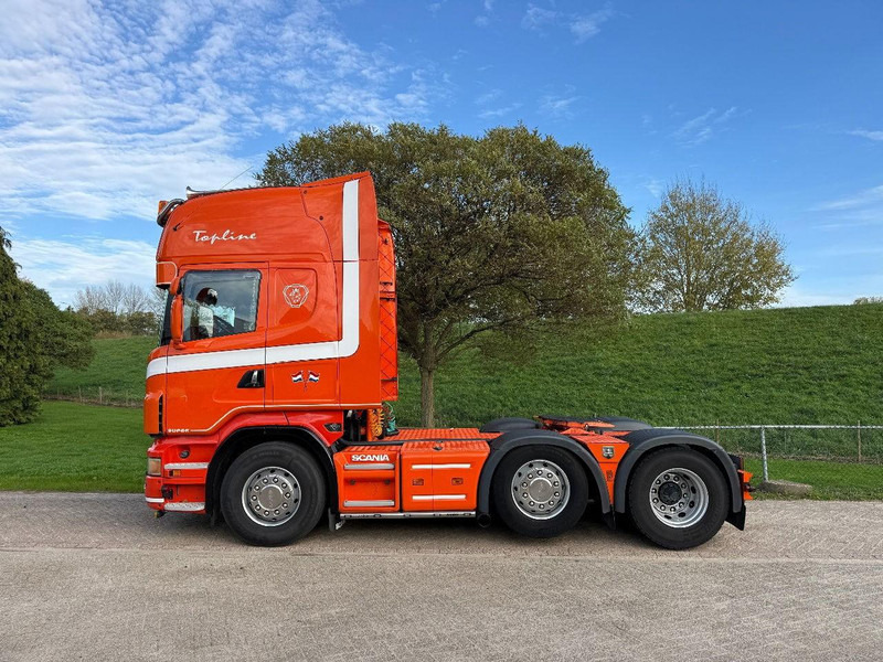 Scania R 560 A 6X2/4 V8 Manual-Retarder-6x2 TOP NL TRUCK - Tractor unit: picture 2 Scania R 560 A 6X2/4 V8 Manual-Retarder-6x2 TOP NL TRUCK - Tractor unit: picture 2