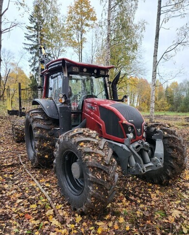 Forestry equipment Valtra N123 + Kronos 140 4WDM + Cranab HC8: picture 6