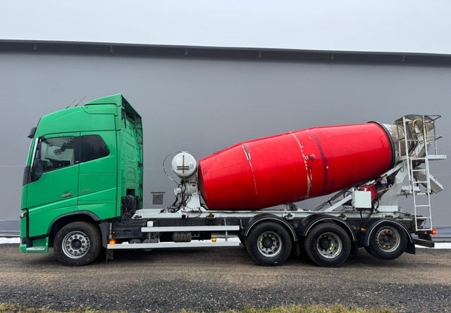 VolvoFH16 650 8x4 - Concrete mixer truck: picture 3 VolvoFH16 650 8x4 - Concrete mixer truck: picture 3
