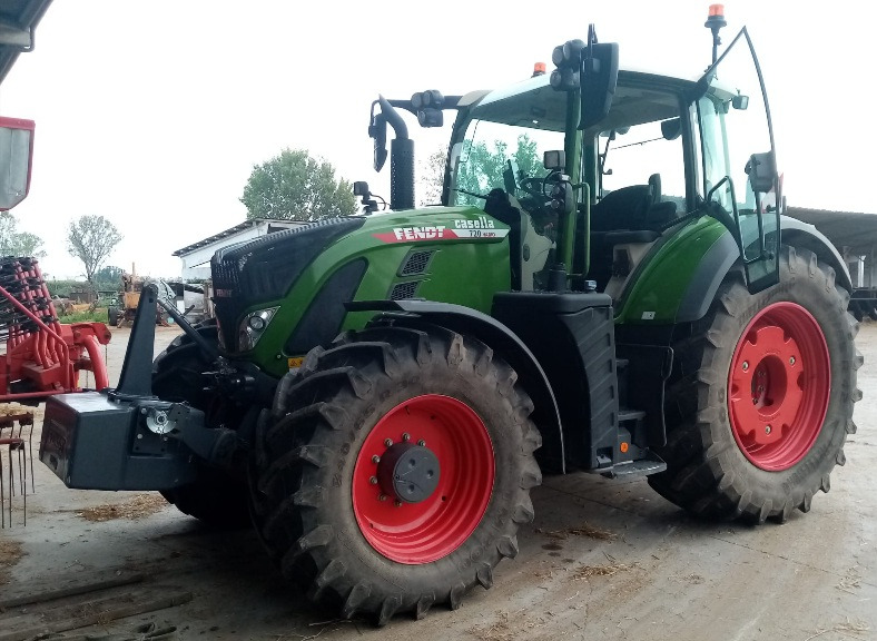 FENDT 320 VARIO - Farm tractor: picture 1 FENDT 320 VARIO - Farm tractor: picture 1
