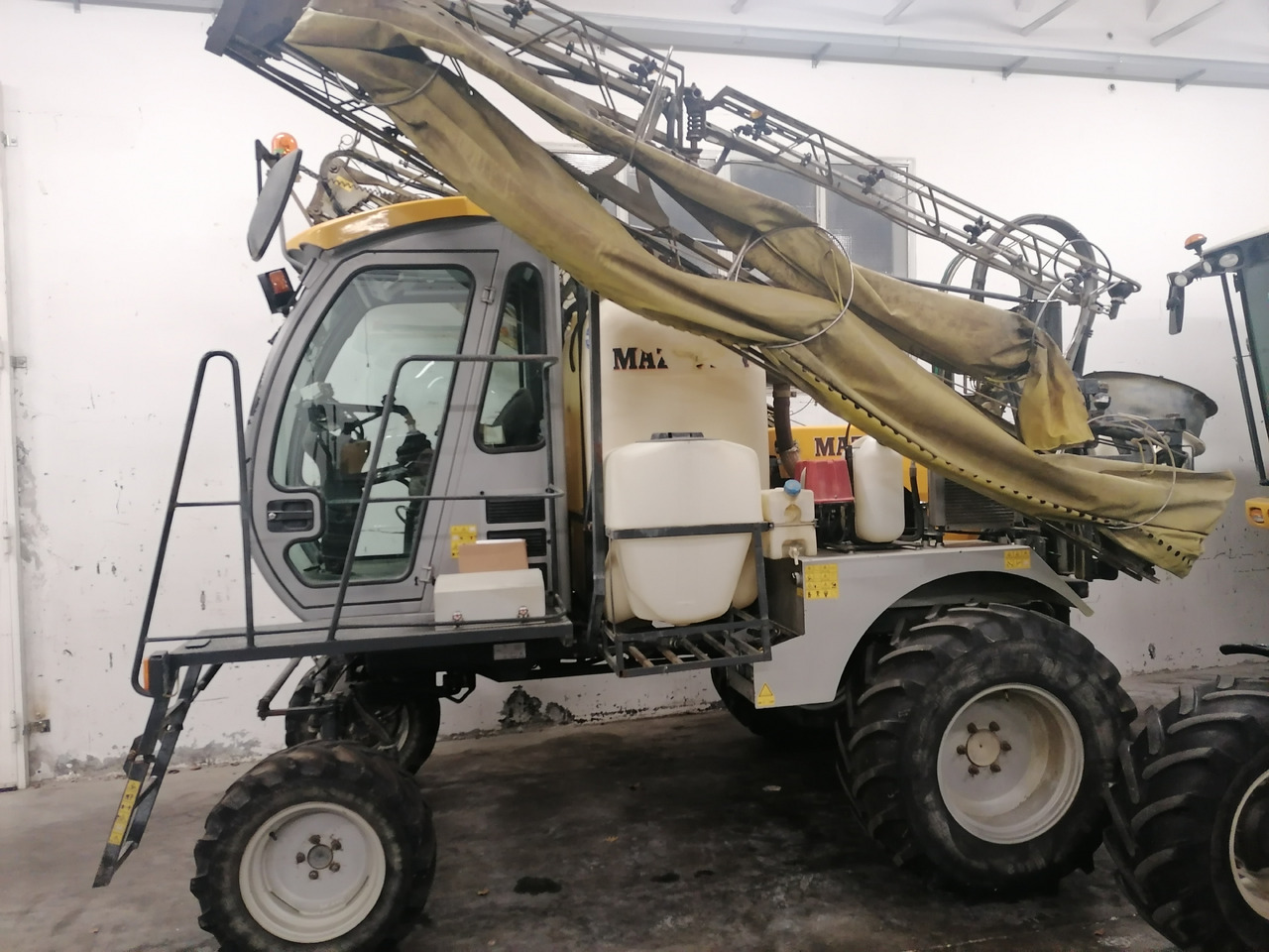 MAZZOTTI IBIS - Self-propelled sprayer: picture 2 MAZZOTTI IBIS - Self-propelled sprayer: picture 2