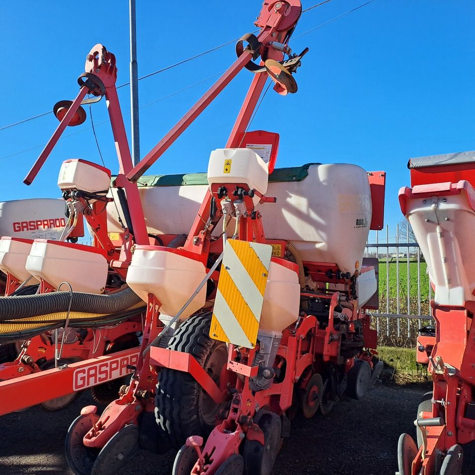 SEMINATRICE GASPARDO RENATA 8 ROWS (FILE) - Precision seed drill: picture 2 SEMINATRICE GASPARDO RENATA 8 ROWS (FILE) - Precision seed drill: picture 2