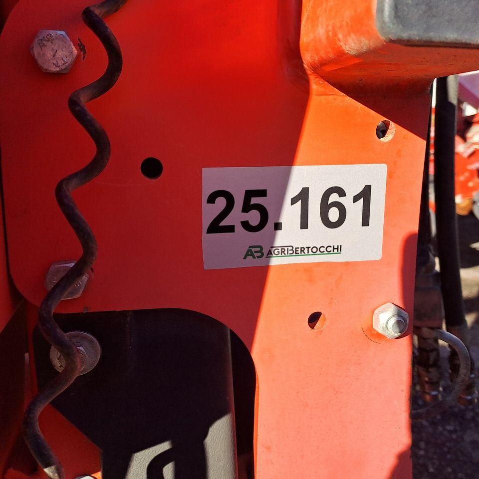 SEMINATRICE GASPARDO RENATA 8 ROWS (FILE) - Precision seed drill: picture 4 SEMINATRICE GASPARDO RENATA 8 ROWS (FILE) - Precision seed drill: picture 4