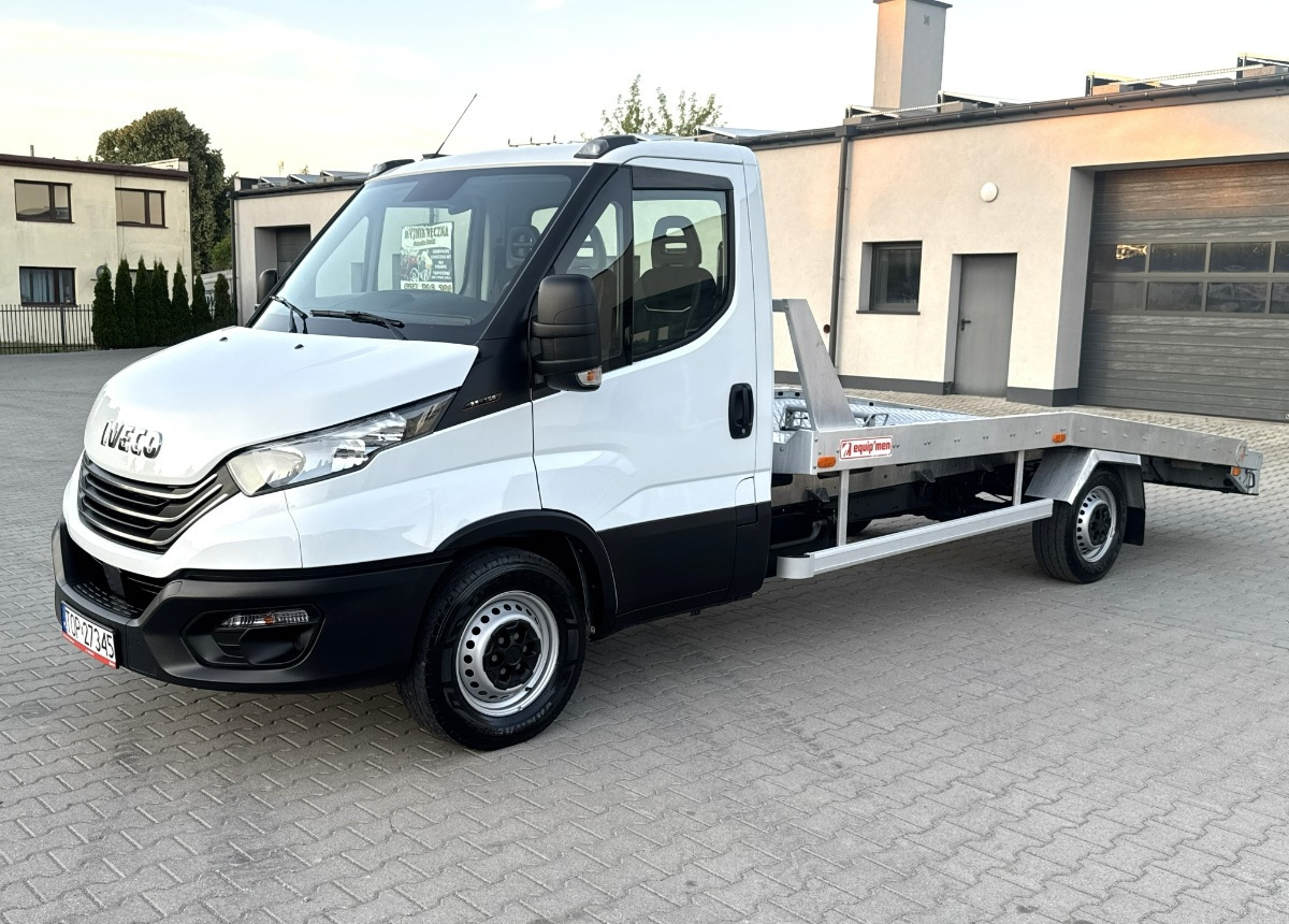 Iveco Daily 3.0 160KM Rok 2022 55 tys km przebiegu AUTOLAWETA Najazd laweta - Autotransporter truck: picture 2 Iveco Daily 3.0 160KM Rok 2022 55 tys km przebiegu AUTOLAWETA Najazd laweta - Autotransporter truck: picture 2