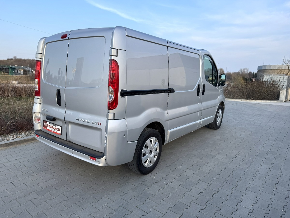 Opel Vivaro 2.0 DCI 115KM Rok 2013 Sprowadzony Bezwypadkowy Nawigacja Klima - Panel van: picture 4 Opel Vivaro 2.0 DCI 115KM Rok 2013 Sprowadzony Bezwypadkowy Nawigacja Klima - Panel van: picture 4