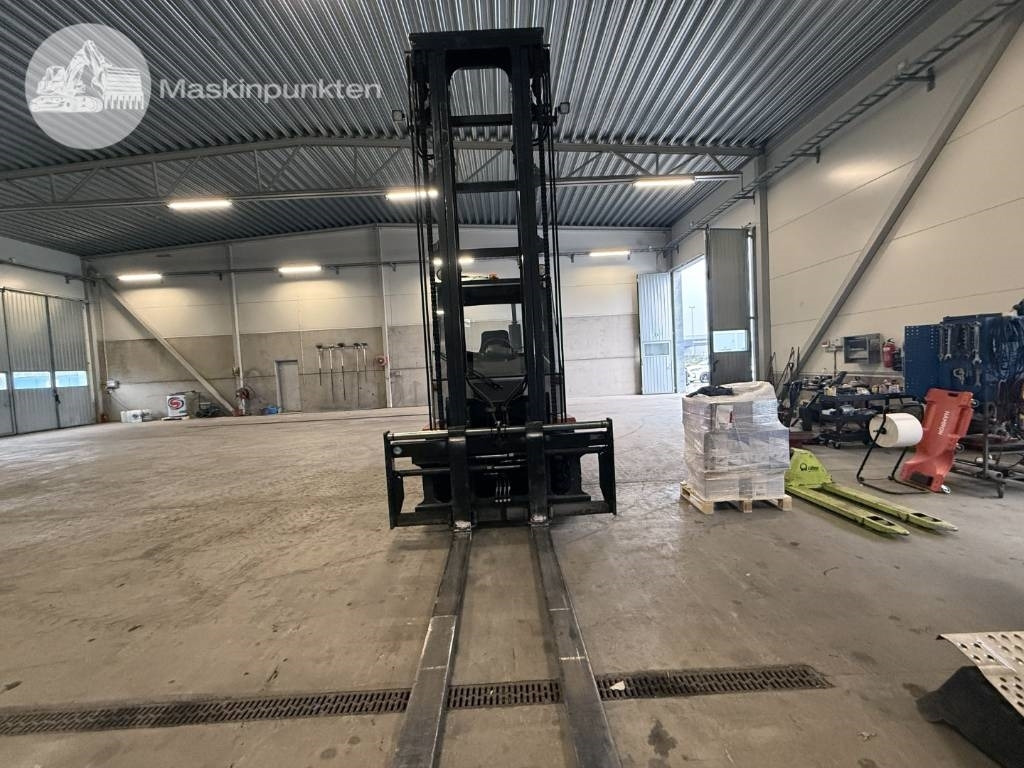 Kalmar DCE 80-6 - Diesel forklift: picture 2 Kalmar DCE 80-6 - Diesel forklift: picture 2