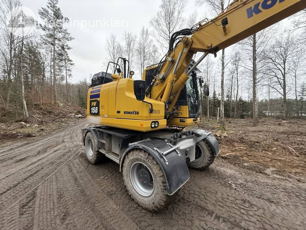 Komatsu PW 158-11 E0 - Wheel excavator: picture 2 Komatsu PW 158-11 E0 - Wheel excavator: picture 2