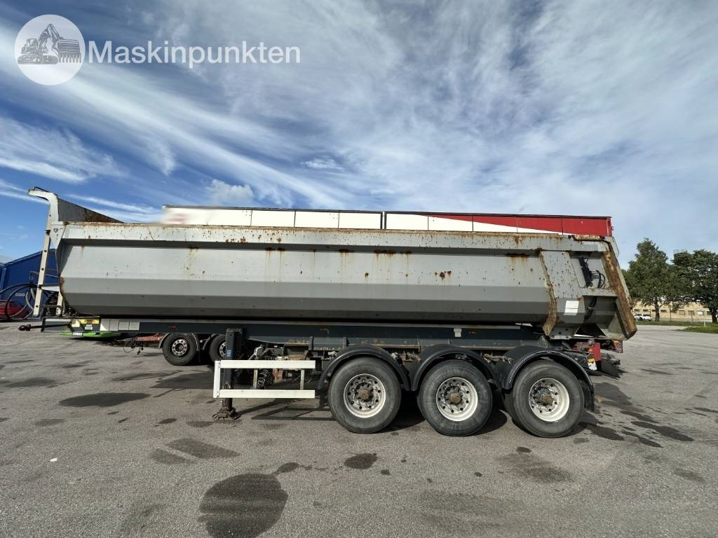 Langendorf Tipptrailer  leasing Langendorf Tipptrailer: picture 7