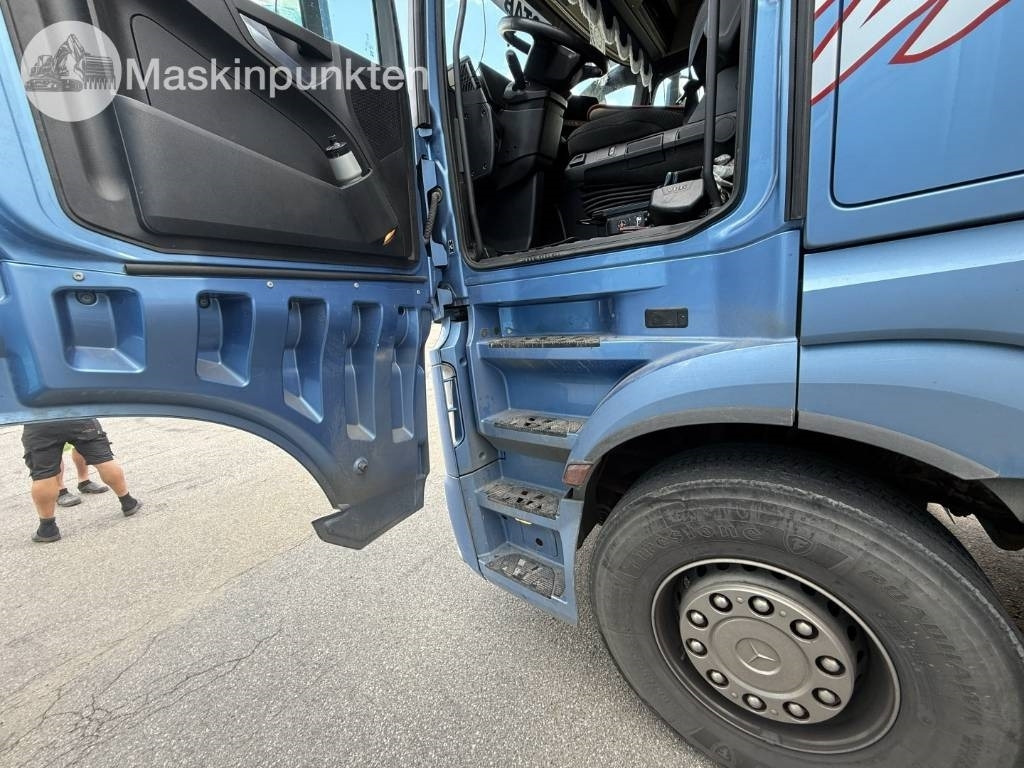 Mercedes-Benz Actros 2853 L  leasing Mercedes-Benz Actros 2853 L: picture 8