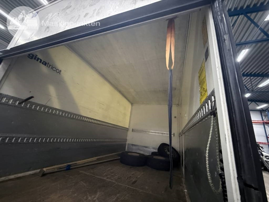 Closed box van Renault Master 150 DCI: picture 34