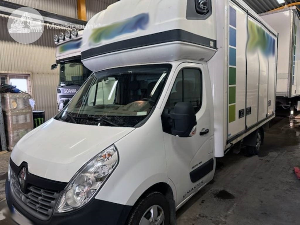 Renault Master 170 DCI - Closed box van: picture 3 Renault Master 170 DCI - Closed box van: picture 3