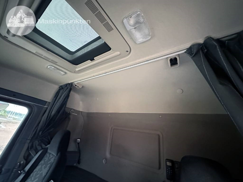 Tipper Scania G 490: picture 17