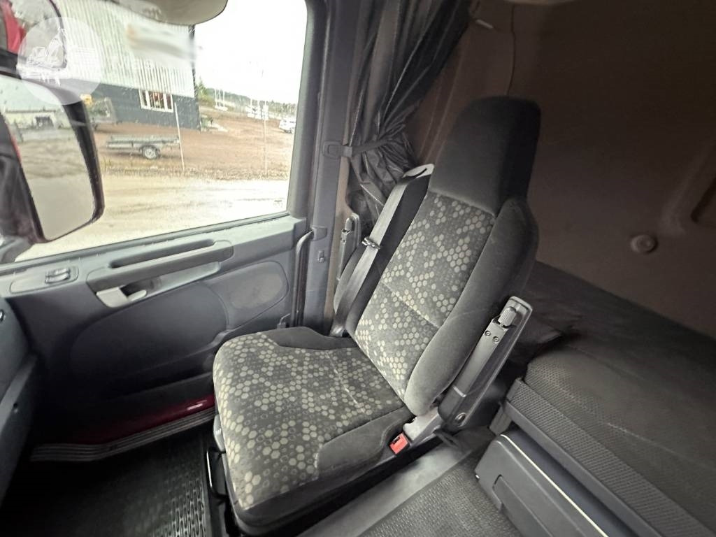 Tipper Scania G 490: picture 28
