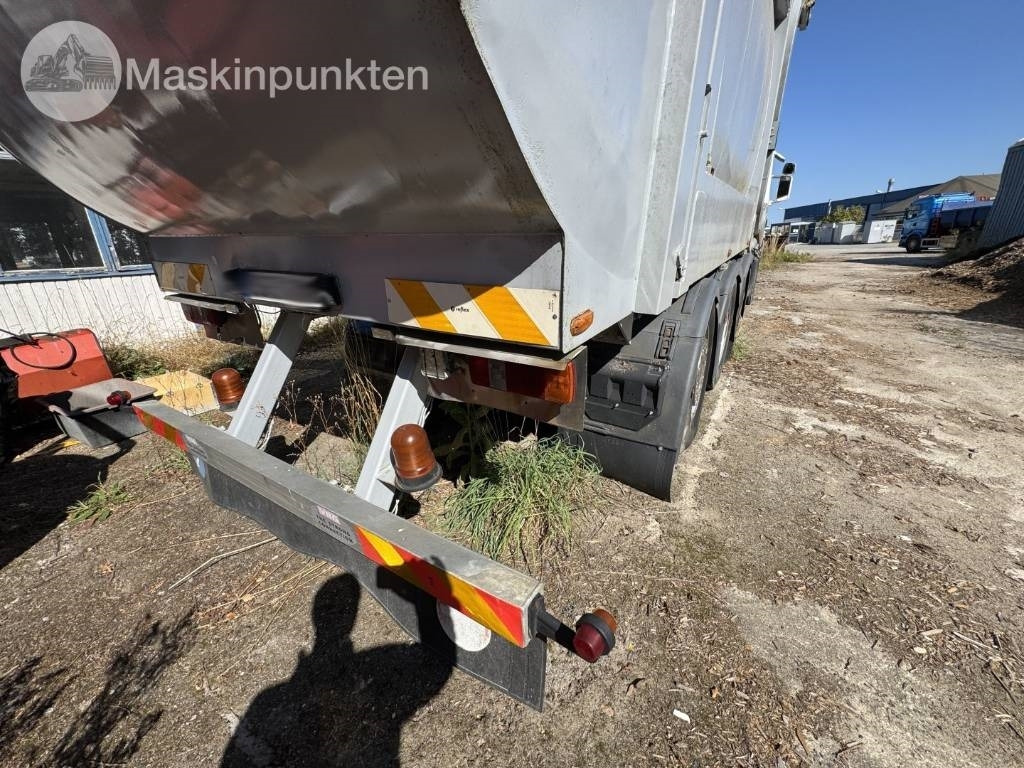 Garbage truck Scania P 420 GB: picture 17