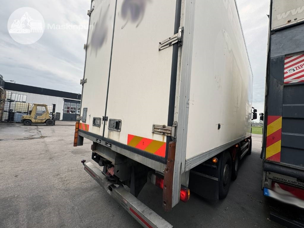 Scania R 420 LB - Box truck: picture 5 Scania R 420 LB - Box truck: picture 5