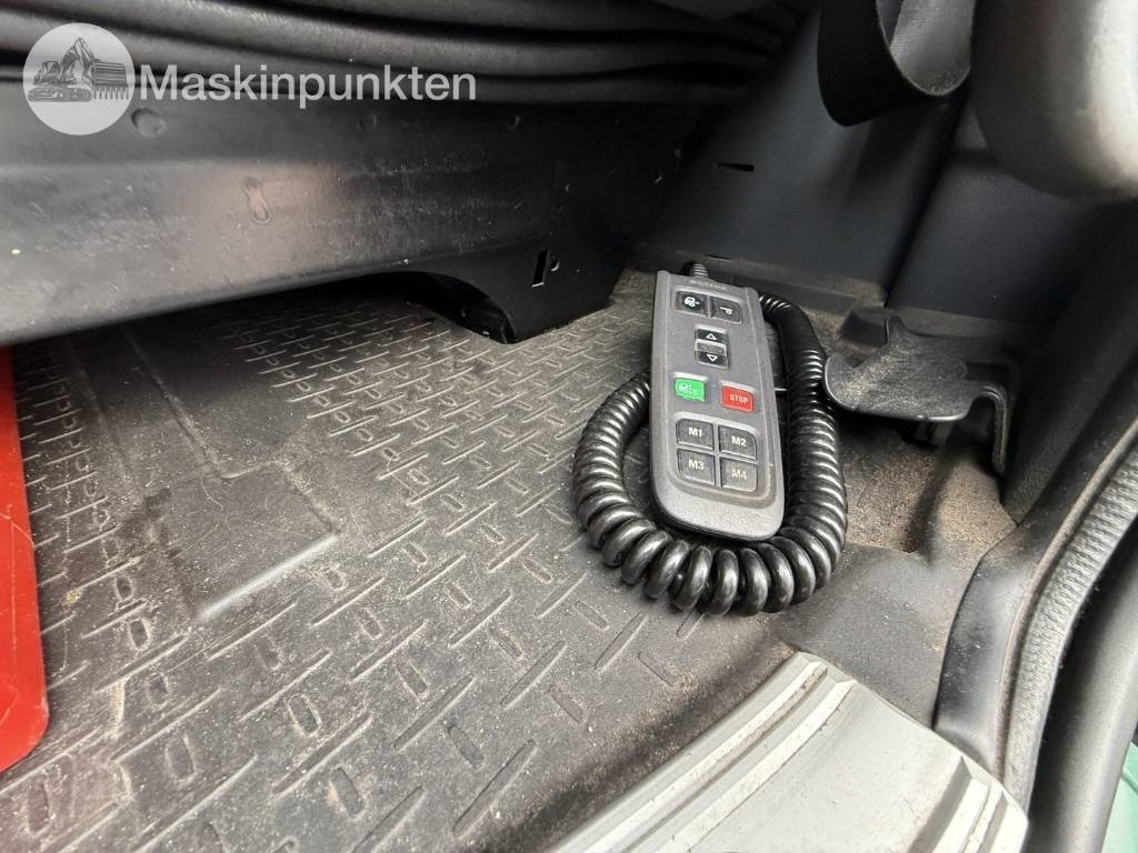 Tipper Scania R 580: picture 14