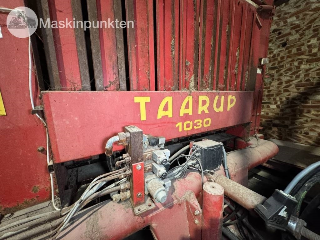 Taarup 1030 - Forage mixer wagon: picture 5 Taarup 1030 - Forage mixer wagon: picture 5