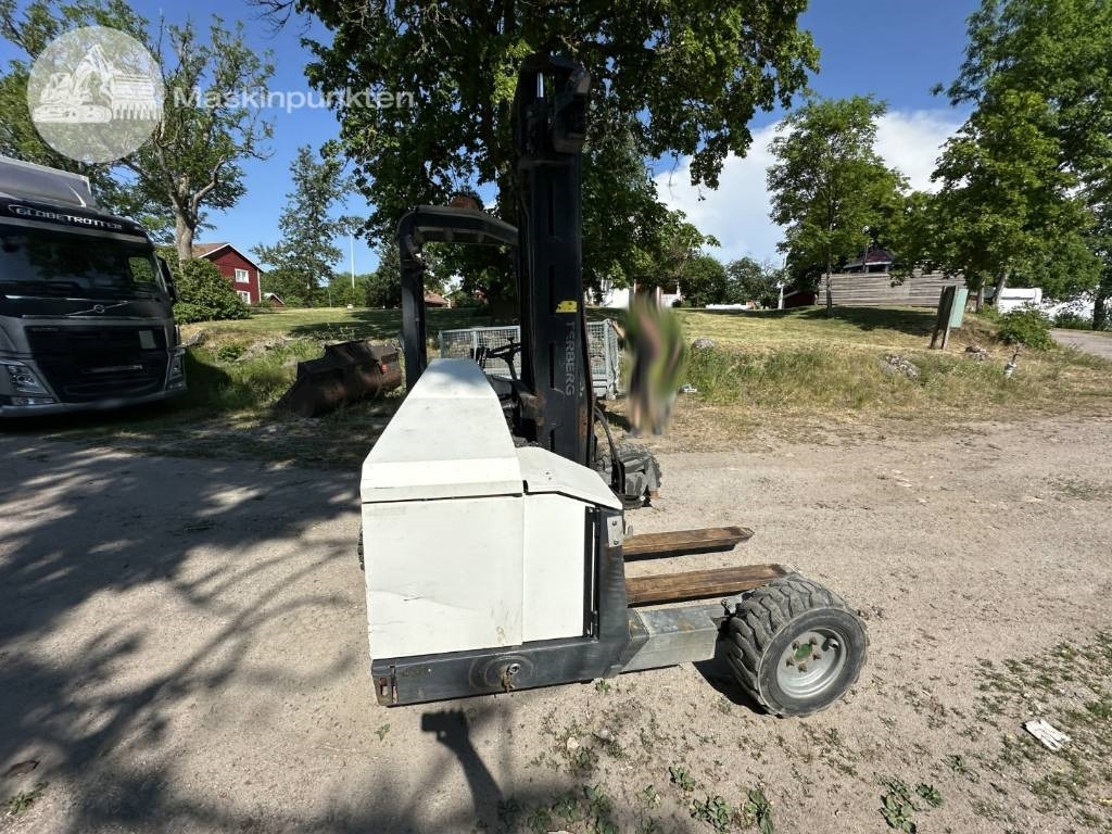 Terberg RE 4-35 - Truck mounted forklift: picture 4 Terberg RE 4-35 - Truck mounted forklift: picture 4