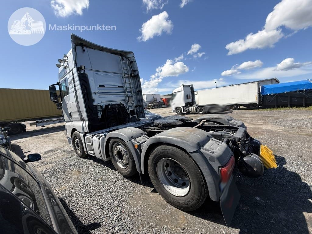 Tractor unit MAN TGX 26.500 Puscher: picture 7