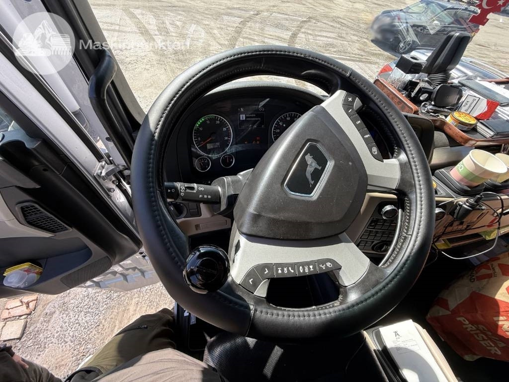 Tractor unit MAN TGX 26.500 Puscher: picture 47