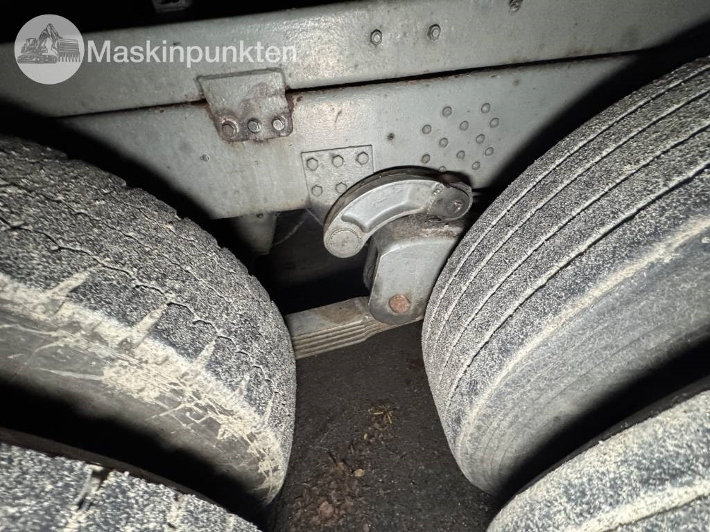 Tipper Volvo F 89-42: picture 17 Tipper Volvo F 89-42: picture 17