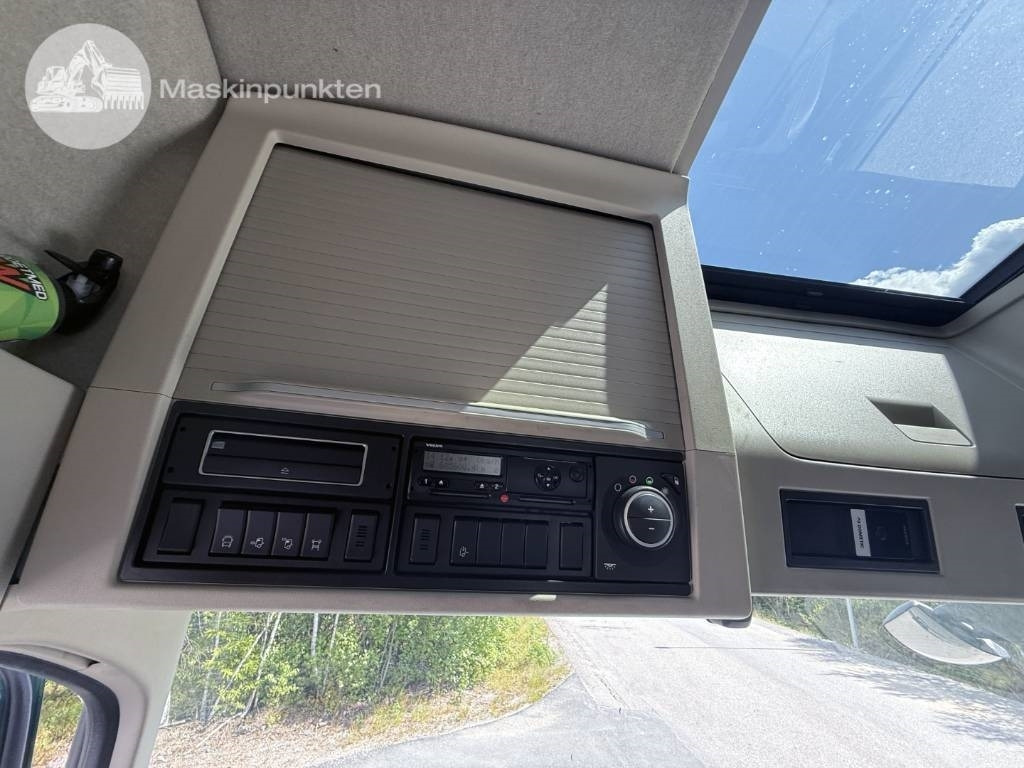 Box truck Volvo FH 470: picture 16