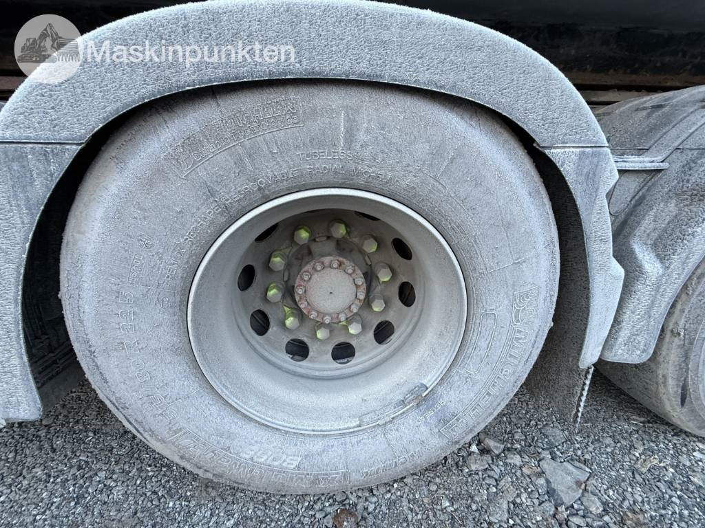 Hook lift truck Volvo FH 8*4 Tridem lastväxlare: picture 17