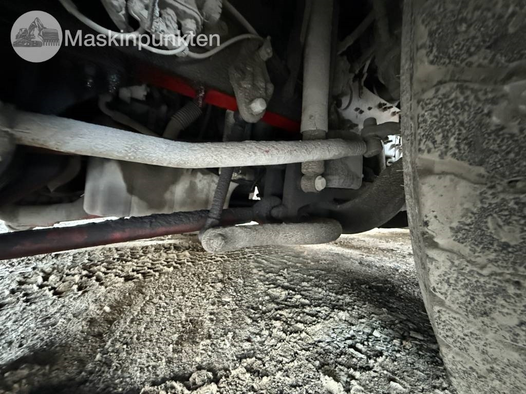 Hook lift truck Volvo FH 8*4 Tridem lastväxlare: picture 15