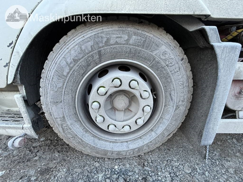 Hook lift truck Volvo FH 8*4 Tridem lastväxlare: picture 13