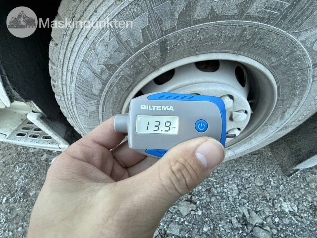 Hook lift truck Volvo FH 8*4 Tridem lastväxlare: picture 14