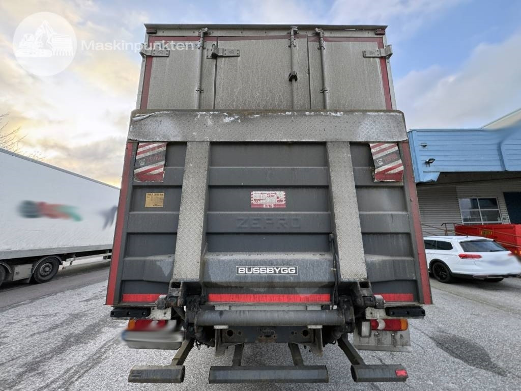 Volvo FL 250 - Refrigerator truck: picture 4 Volvo FL 250 - Refrigerator truck: picture 4