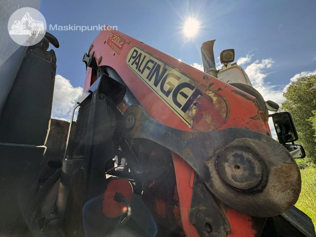 Crane truck Volvo FM 12 340 Kranväxlare med flak: picture 40