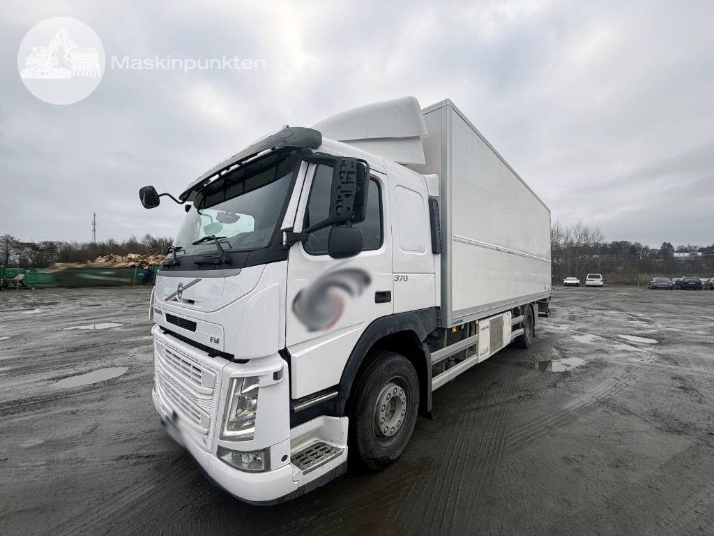 Volvo FM 370 - Refrigerator truck: picture 2 Volvo FM 370 - Refrigerator truck: picture 2