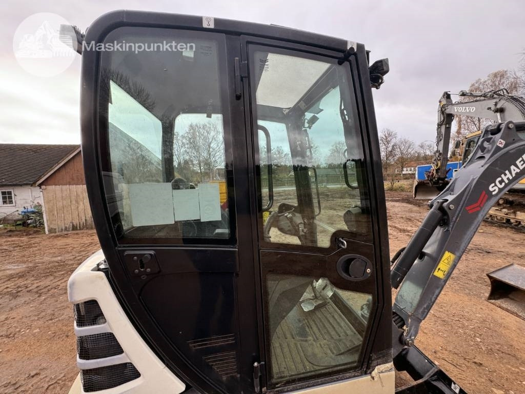 Mini excavator Yanmar TC 22: picture 12