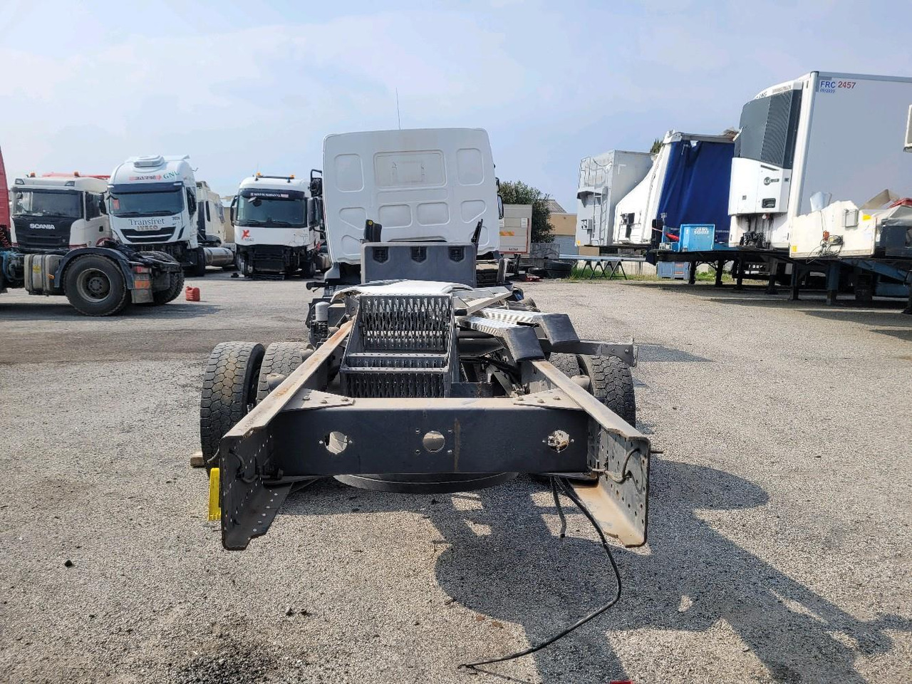 RENAULT D12 - Cab chassis truck: picture 5 RENAULT D12 - Cab chassis truck: picture 5