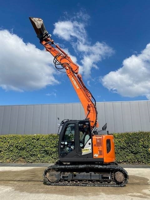 Hitachi 135US-6 - Crawler excavator: picture 4 Hitachi 135US-6 - Crawler excavator: picture 4