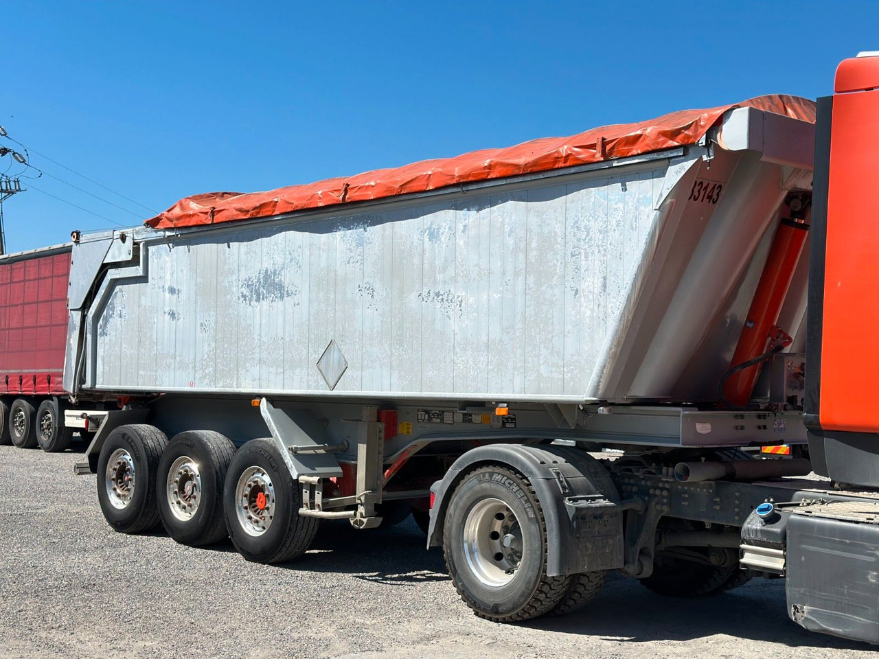 Benalu 25 m3 AXLE SAF HYDRAULIC BOARD - Tipper semi-trailer: picture 2 Benalu 25 m3 AXLE SAF HYDRAULIC BOARD - Tipper semi-trailer: picture 2
