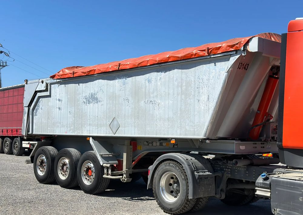 Benalu 25 m3 OSIE SAF HYDRAULICZNA KLAPA ELEKRYCZNY DACH - Tipper semi-trailer: picture 1 Benalu 25 m3 OSIE SAF HYDRAULICZNA KLAPA ELEKRYCZNY DACH - Tipper semi-trailer: picture 1