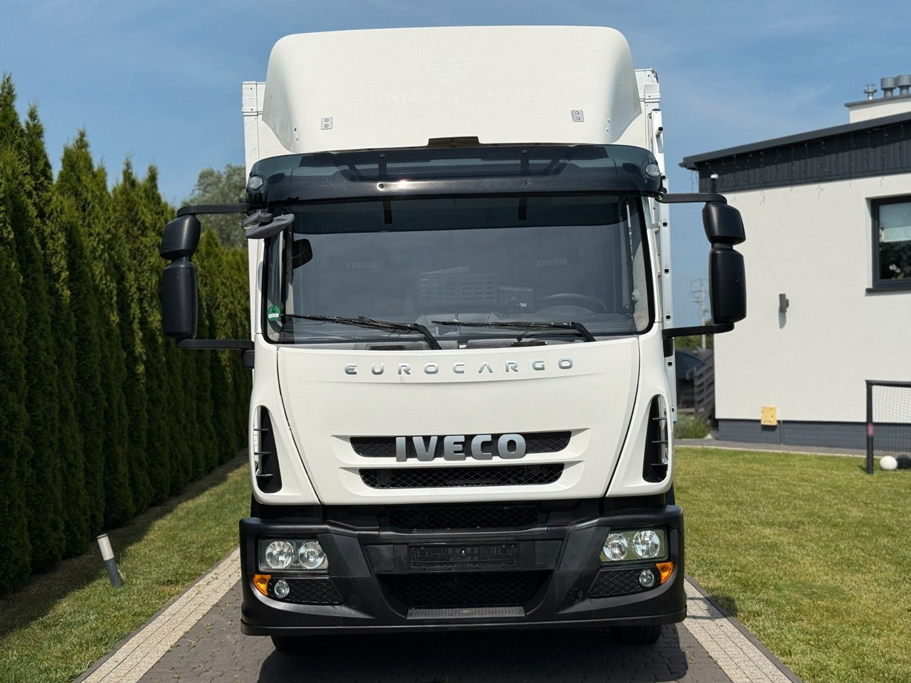 Iveco EUROCARGO 12T E22 CARRIER SUPRA 850 MT - Refrigerator truck: picture 2 Iveco EUROCARGO 12T E22 CARRIER SUPRA 850 MT - Refrigerator truck: picture 2