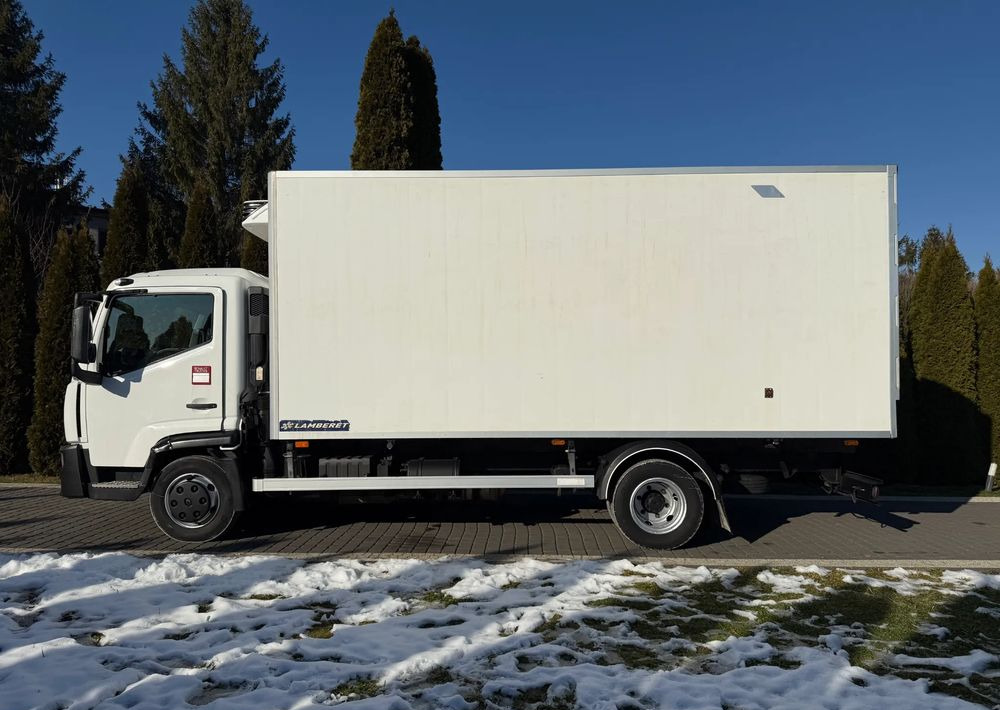 Renault D7.5 MANUAL LAMBERET CARRIER XARIOS 350 - Refrigerator truck: picture 4 Renault D7.5 MANUAL LAMBERET CARRIER XARIOS 350 - Refrigerator truck: picture 4