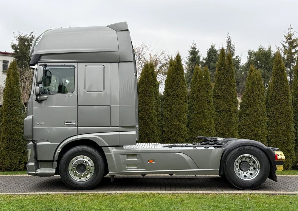 DAF XF 530 MANUAL RETARDER PARK COOL ADR - Tractor unit: picture 4 DAF XF 530 MANUAL RETARDER PARK COOL ADR - Tractor unit: picture 4