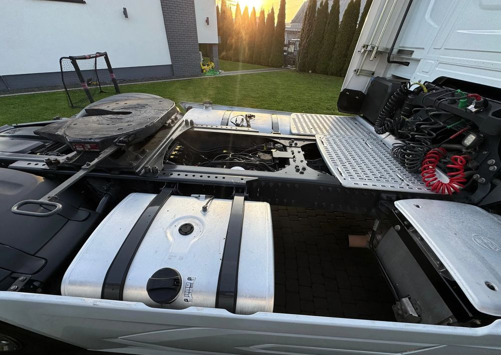 DAF XF 530 RETARDER PARK COOL - Tractor unit: picture 5 DAF XF 530 RETARDER PARK COOL - Tractor unit: picture 5