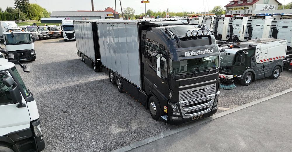 Volvo FH16 660 HP TANDEM 6x2 LIMITED EDITION - Curtain side truck: picture 1 Volvo FH16 660 HP TANDEM 6x2 LIMITED EDITION - Curtain side truck: picture 1
