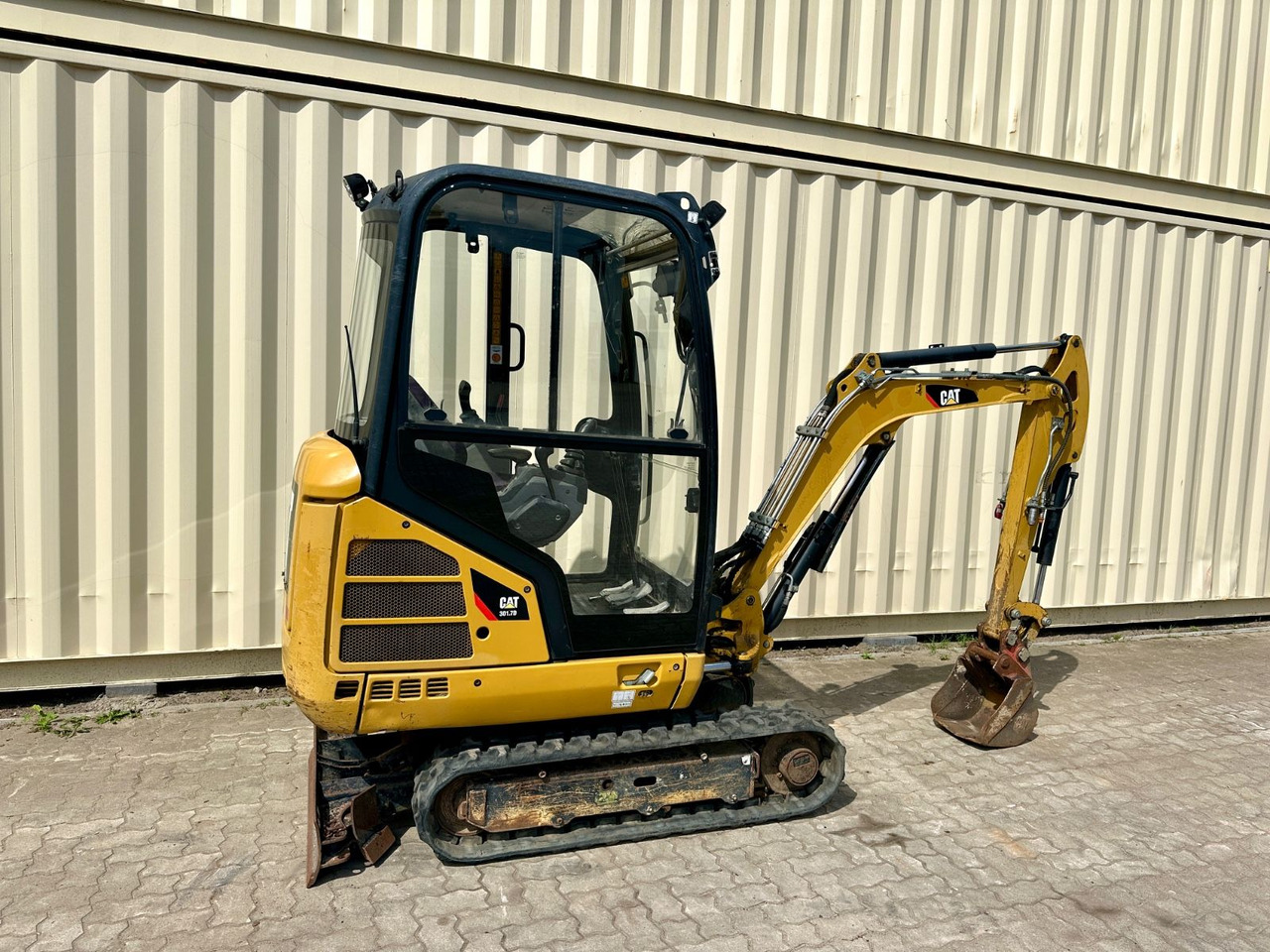 CAT 301.7D / 2014 Baujahr / 2.796 H - Mini excavator: picture 4 CAT 301.7D / 2014 Baujahr / 2.796 H - Mini excavator: picture 4