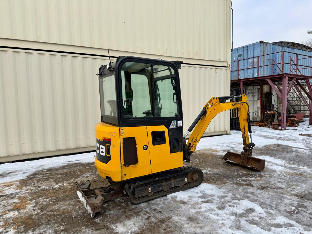 JCB 16C-1 /2022 BJ/1.397 H/verbr. Laufwerk/2xLöffel - Mini excavator: picture 4 JCB 16C-1 /2022 BJ/1.397 H/verbr. Laufwerk/2xLöffel - Mini excavator: picture 4