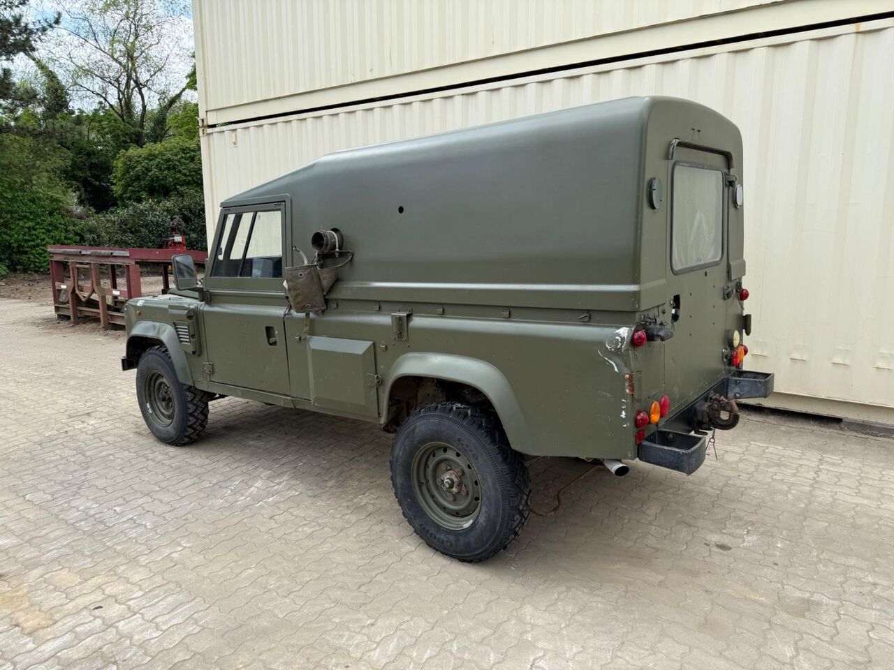 Land Rover 110 TDi Plane / WOLF XD / EX ARMEE / RHD - SUV: picture 3 Land Rover 110 TDi Plane / WOLF XD / EX ARMEE / RHD - SUV: picture 3