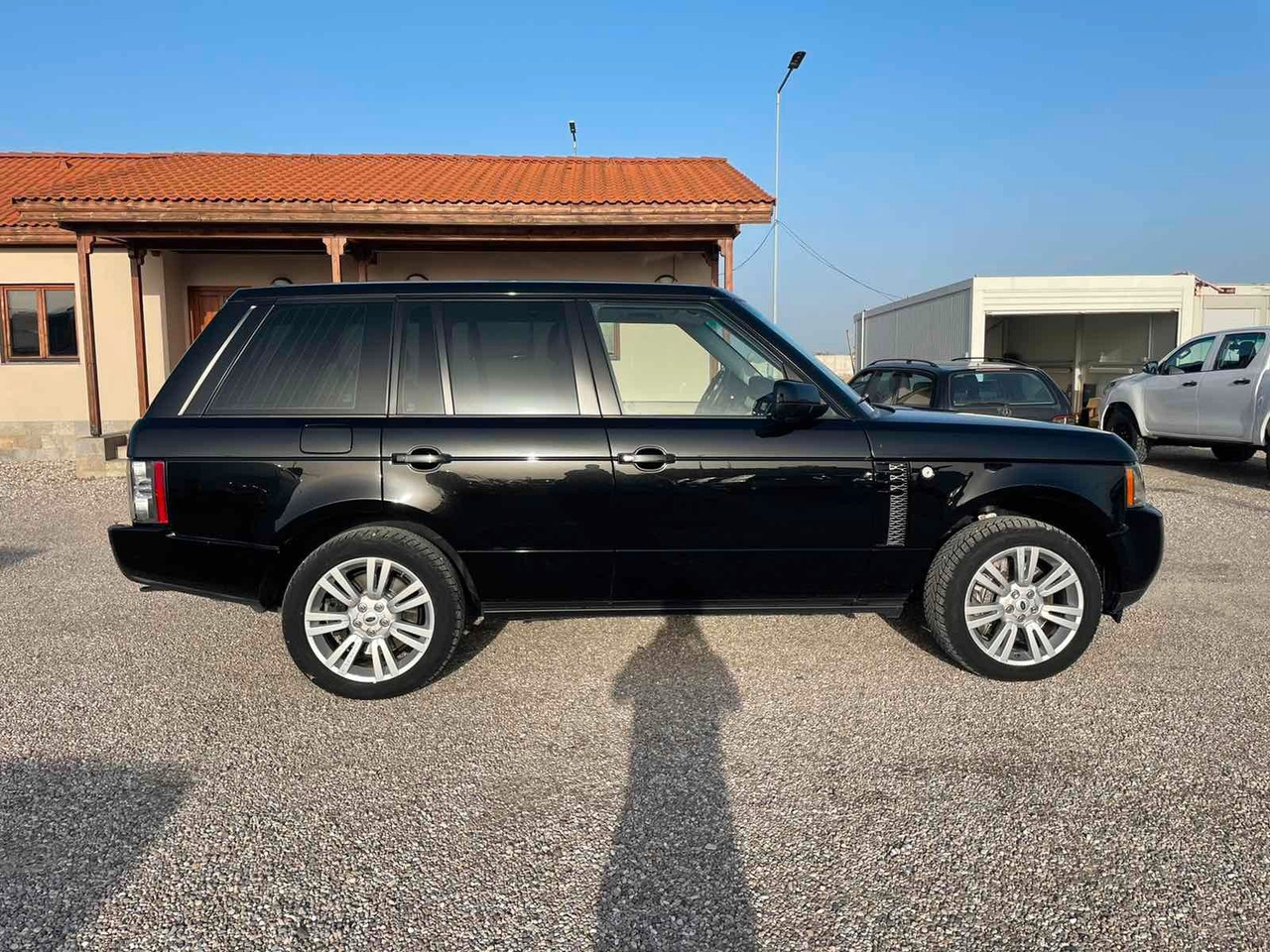 SUV Land Rover Range Rover Vogue 4.4 TDV8: picture 8 SUV Land Rover Range Rover Vogue 4.4 TDV8: picture 8
